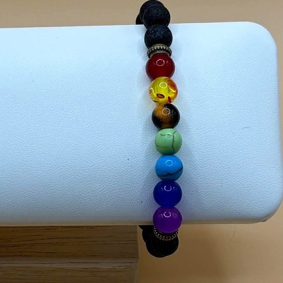 🌈 Handmade Chakra Lava Stone Bracelet 🌈 - Picture 1 of 1
